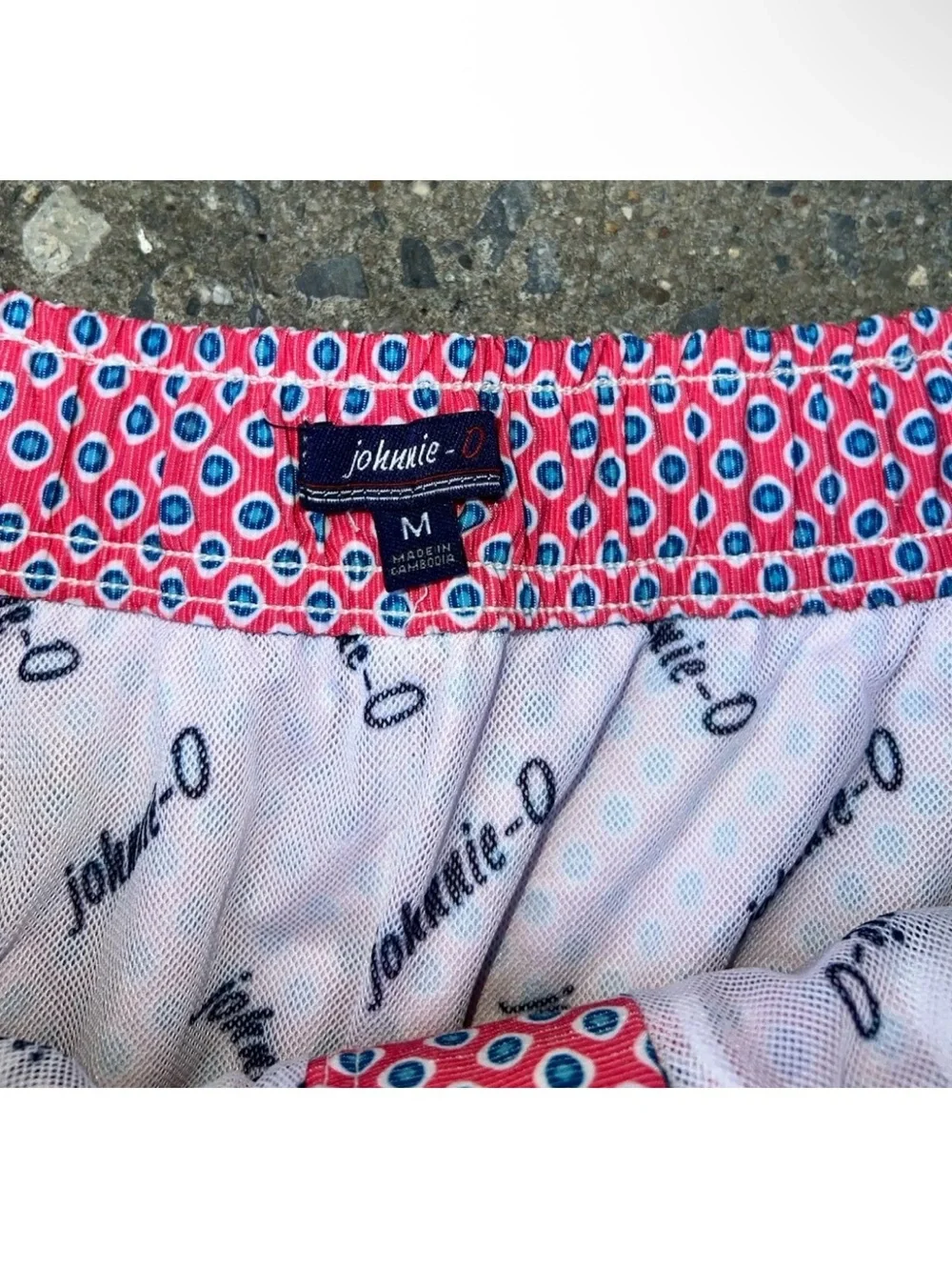 Johnnie O Karratha Swim Trunks Mens M Red Blue Circular Geometric Board Shorts